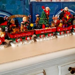 Danbury pug Christmas train